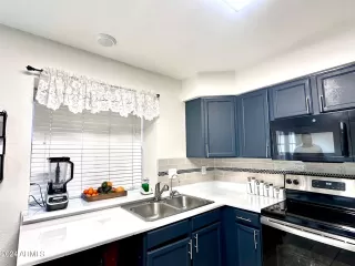 Photo #4: 6653211 Listing 