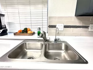 Photo #6: 6653211 Listing 