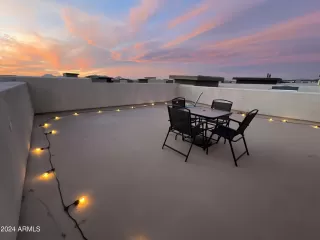 Photo #4: 6653367 Listing