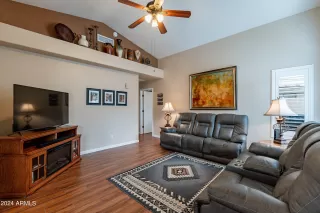 Photo #1: 6653481 Listing 