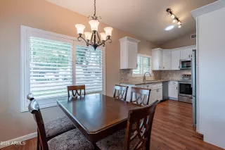 Photo #5: 6653481 Listing 