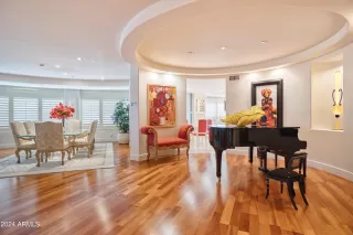 Photo #2: 6653507 Listing