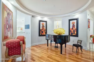 Photo #4: 6653507 Listing