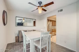 Photo #2: 6653996 Listing