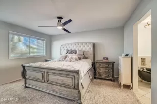 Photo #3: 6653996 Listing