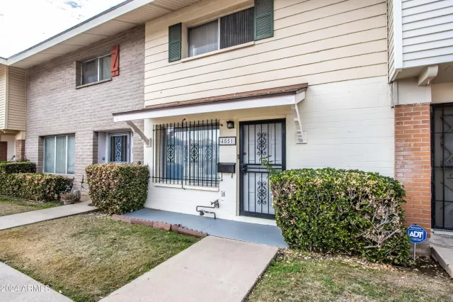 MLS: 6654148 Condo For Sale