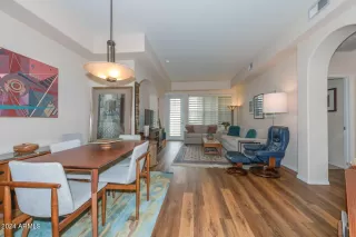 Photo #2: 6654267 Listing