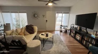 Photo #5: 6654306 Listing