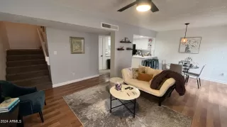 Photo #6: 6654306 Listing