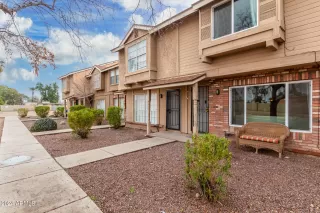 Photo #5: 6654320 Listing 