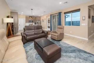 Photo #5: 6654403 Listing 