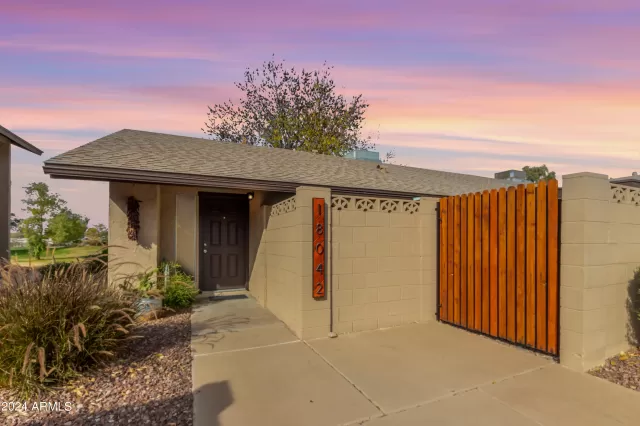 MLS: 6654569 Condo For Sale