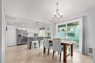 Photo #4: 6654569 Listing 