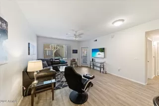Photo #2: 6654653 Listing