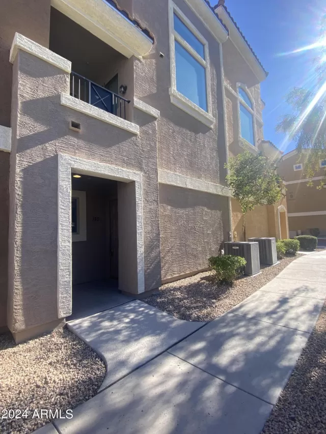 MLS: 6654767 Condo For Sale