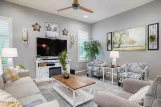 Photo #4: 6655037 Listing 