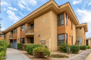 Photo #2: 6655067 Listing