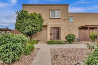 Photo #2: 6655086 Listing