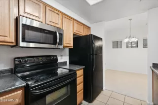 Photo #5: 6655089 Listing 