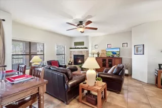 Photo #5: 6655199 Listing