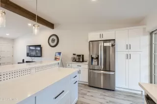 Photo #4: 6655494 Listing