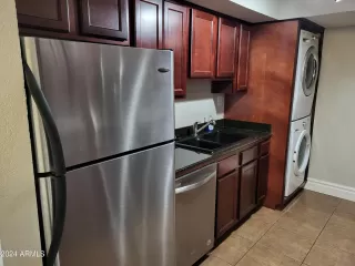 Photo #6: 6655532 Listing