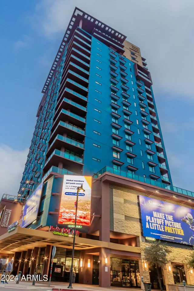 MLS: 6655604 Condo For Sale