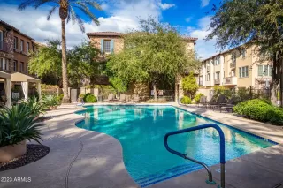 Photo #2: 6655615 Listing