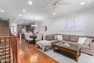 Photo #5: 6655615 Listing