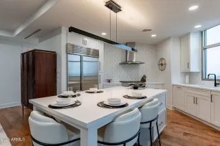 Photo #6: 6655633 Listing 