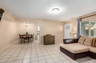 Photo #4: 6655677 Listing 