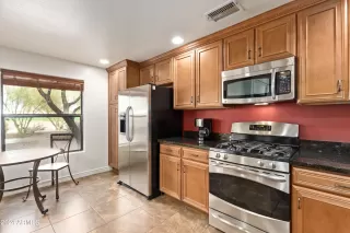 Photo #6: 6655764 Listing