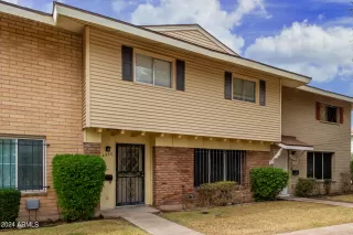 Photo #6: 6655887 Listing 