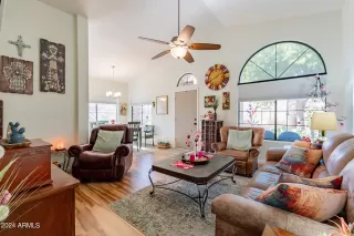 Photo #3: 6655939 Listing 