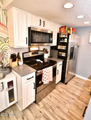 Photo #4: 6655973 Listing 