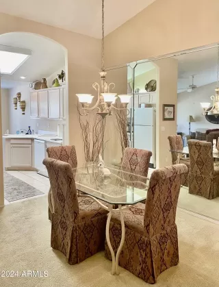 Photo #5: 6655986 Listing
