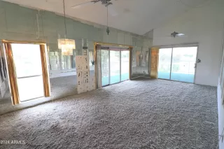 Photo #1: 6656071 Listing 