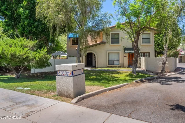 MLS: 6656082 Condo For Sale