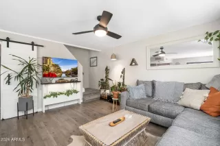 Photo #6: 6656082 Listing 