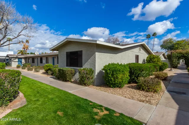 MLS: 6656119 Condo For Sale