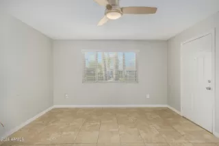 Photo #5: 6656119 Listing 