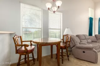 Photo #5: 6656161 Listing