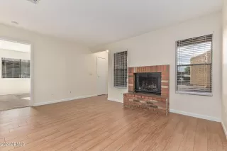 Photo #3: 6656218 Listing