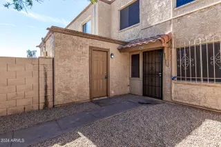 Photo #5: 6656437 Listing