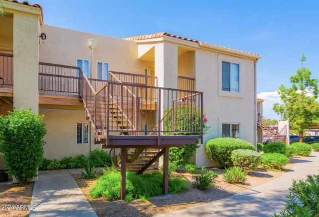 MLS: 6656576 Condo For Sale