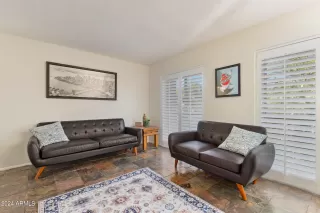 Photo #3: 6656692 Listing