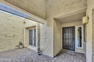 Photo #2: 6656708 Listing