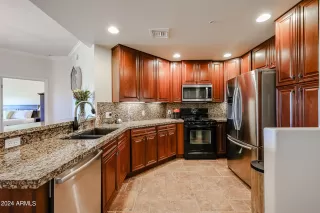 Photo #3: 6656718 Listing 