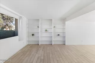 Photo #3: 6656783 Listing 