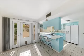 Photo #4: 6656783 Listing 